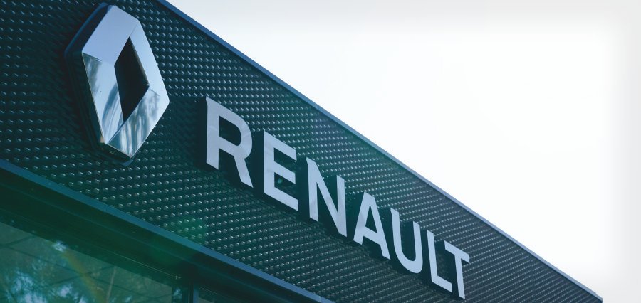 You are currently viewing Renault’s Trafic E-Tech Electric Van Brings Power and Efficiency to UK Businesses