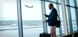 Read more about the article United Airlines Poised for Record Earnings in 2026 Amid Strong Travel Demand