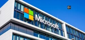 Read more about the article Microsoft shares soar after earnings ease concerns over AI spending